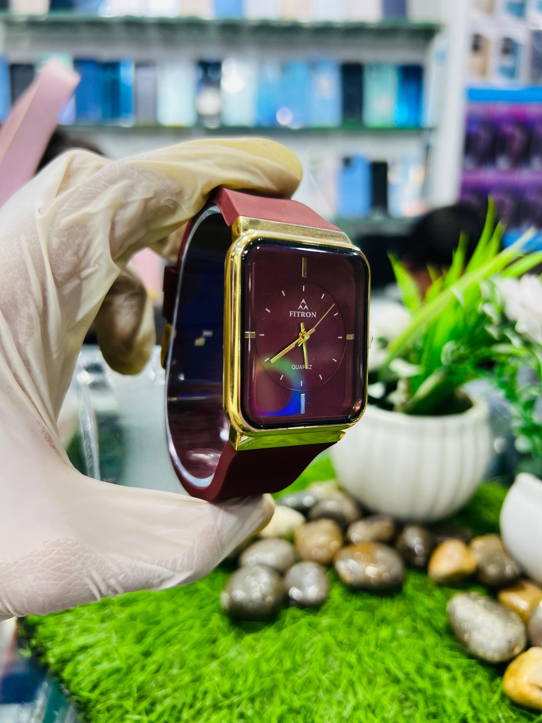 Elegant Fitron Quartz Watch✨