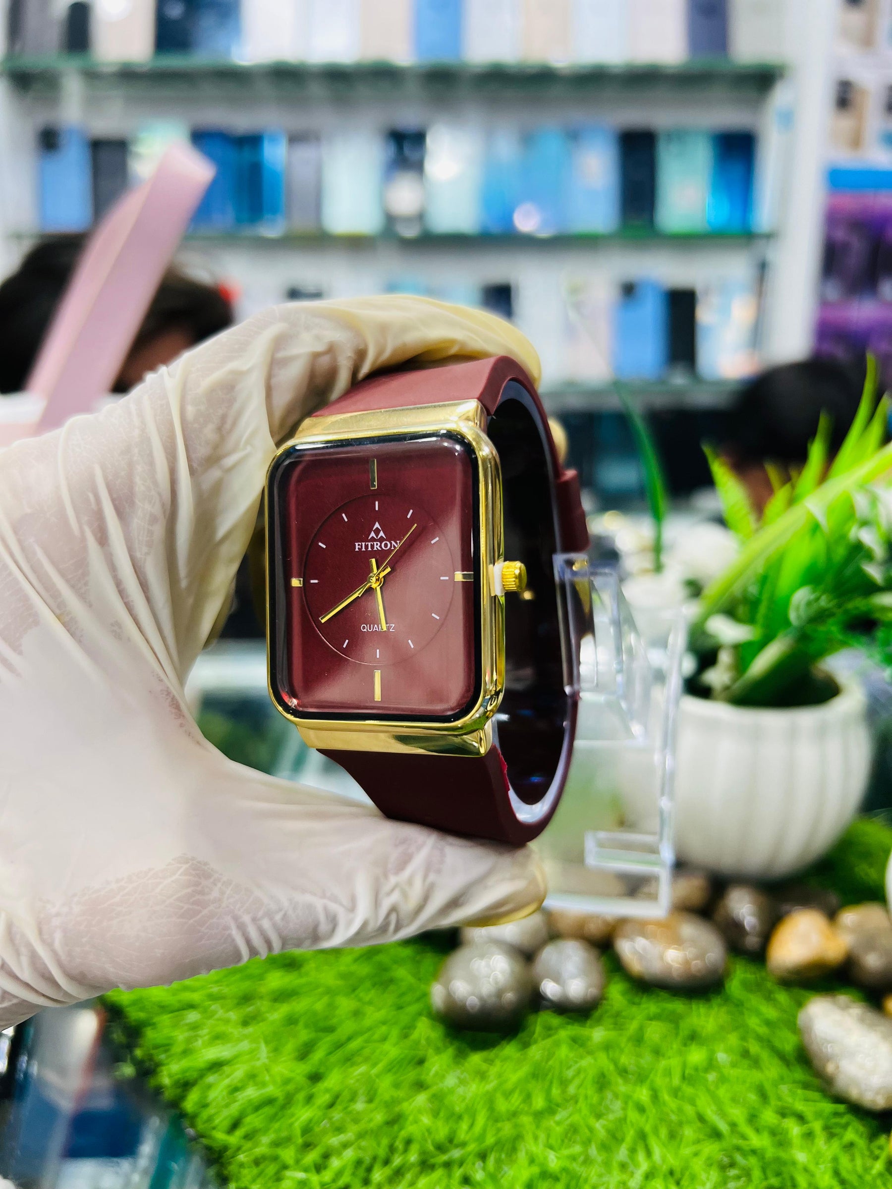 Elegant Fitron Quartz Watch✨