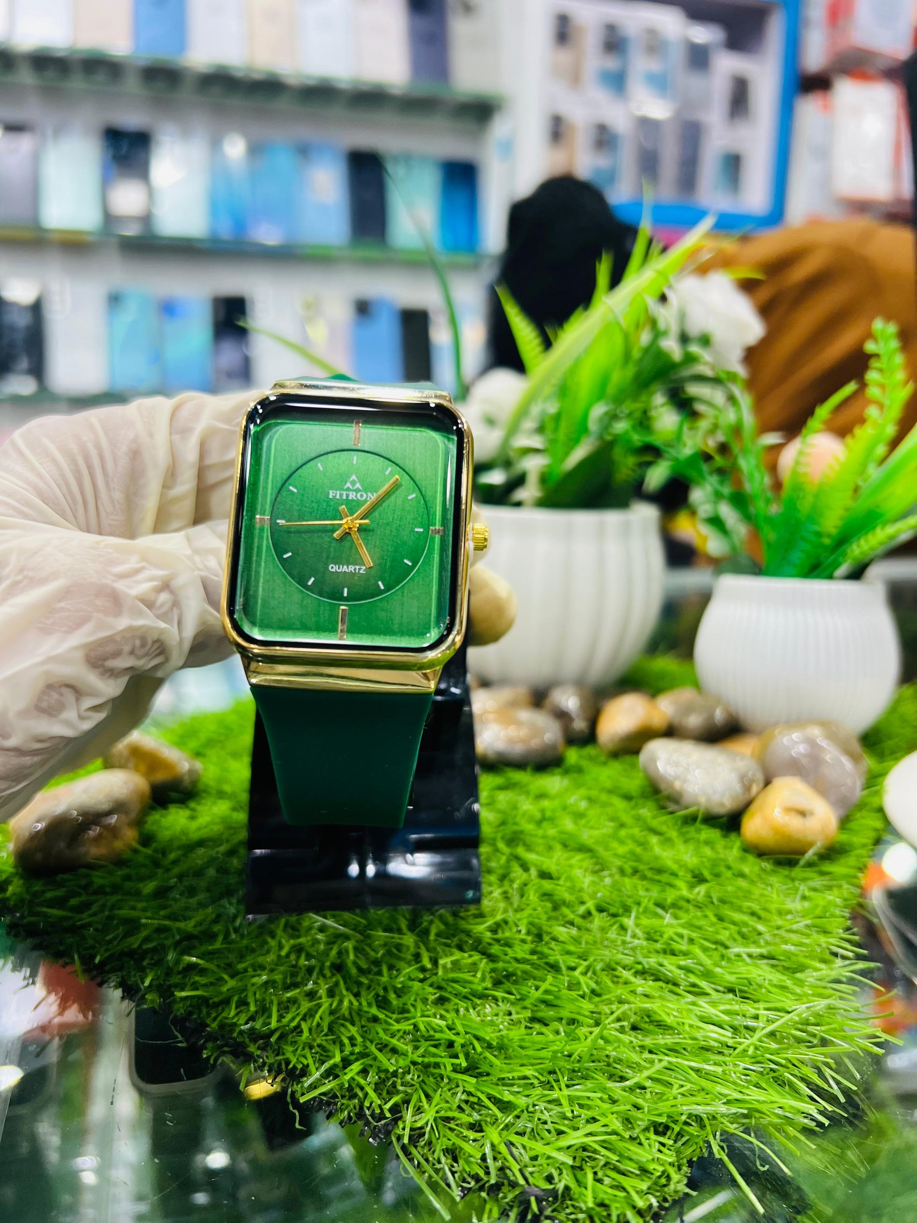 Elegant Fitron Quartz Watch✨