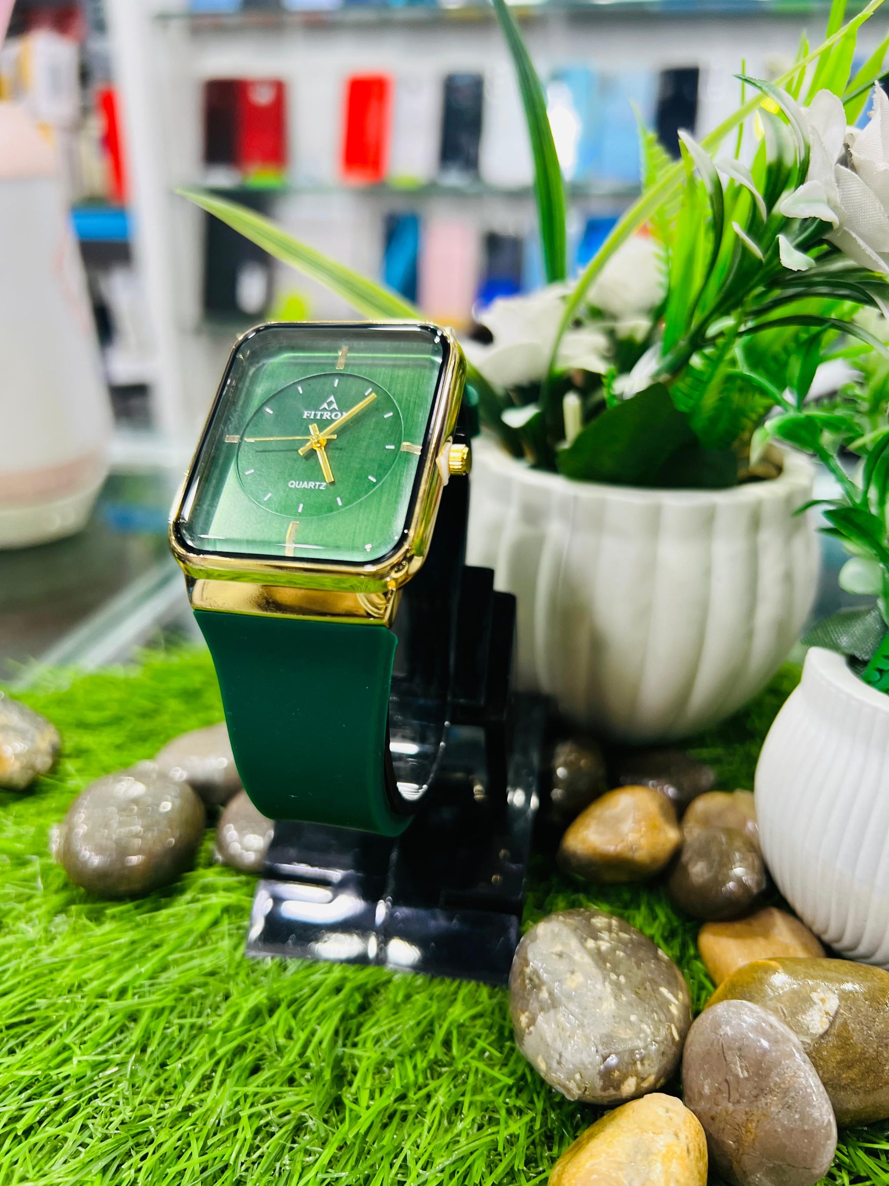 Elegant Fitron Quartz Watch✨